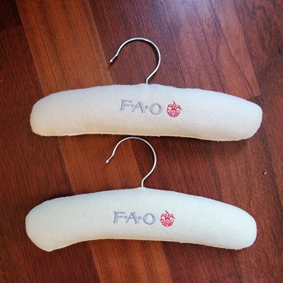 FAO Schwarz Plush Super Soft Baby Hangers - Picture 3 of 7